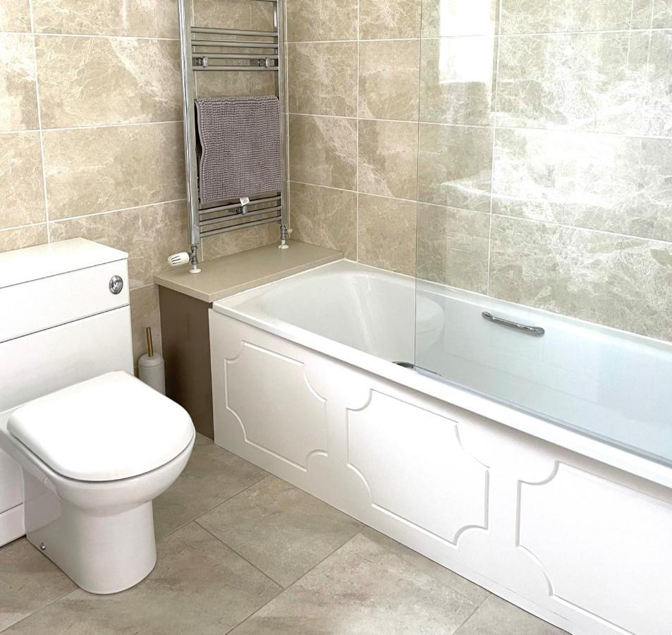 Sunny Corner, Padstow. Spacious 3 Bedrooms, 2.5 Bathrooms, Parking, Garden. מראה חיצוני תמונה